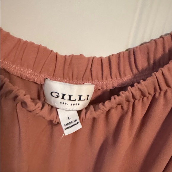Gilli Blush Off-Shoulder Mini romper - Picture 2 of 6